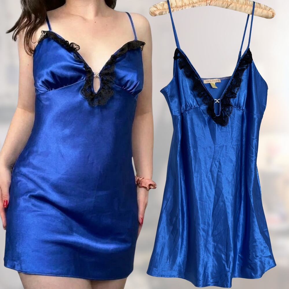 Vintage Flora Nikrooz Blue Black Satin Lace Rhinestone Mini Slip Dress Nightgown